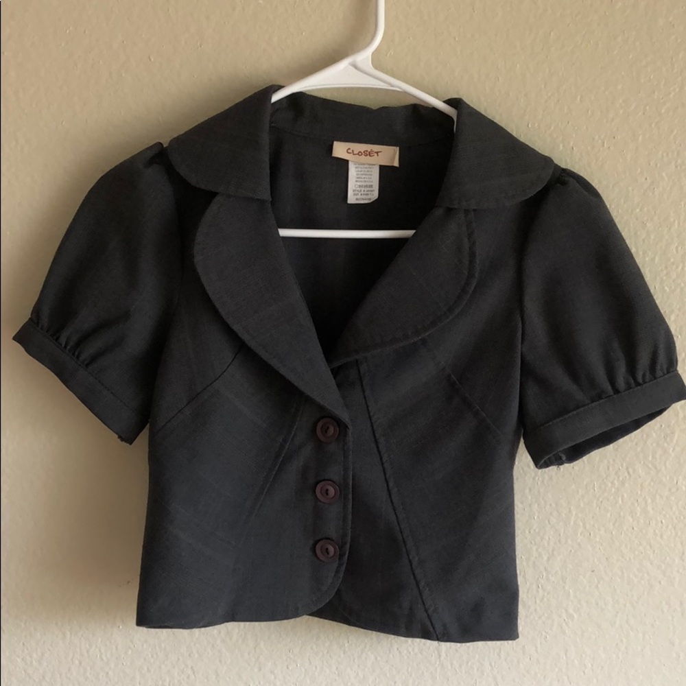 Closet brand cropped short sleeve blazer